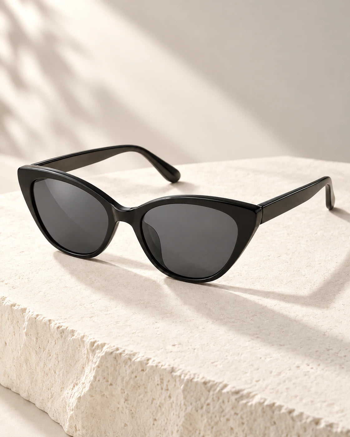 Sculpted Cat-Eyes sunglasses