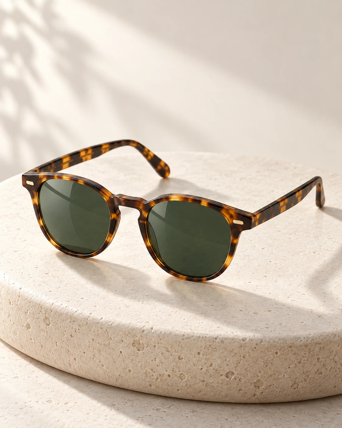 Rounded Essentials sunglasses