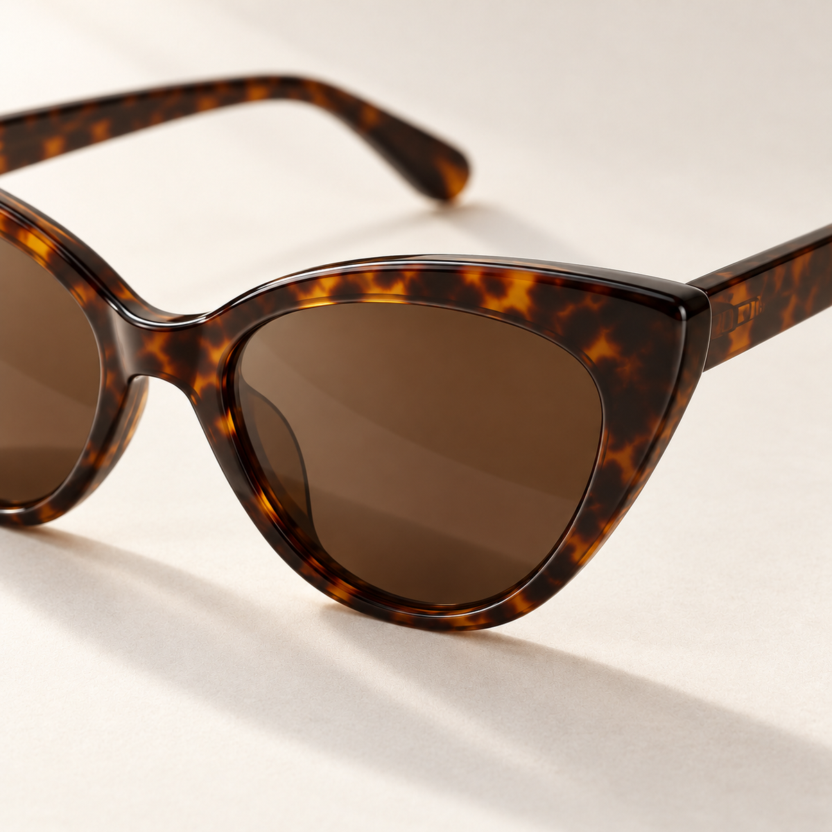 Shadevera Vesper Cat-Eye sunglasses, dark tortoise frame and espresso brown lenses, detail view